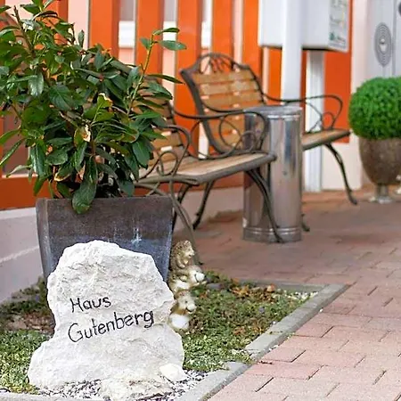 Garni Haus Zum Gutenberg 3* Hallbergmoos